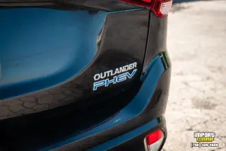 Mitsubishi Outlander PHEV 2018 AWD SEL 4dr SUV