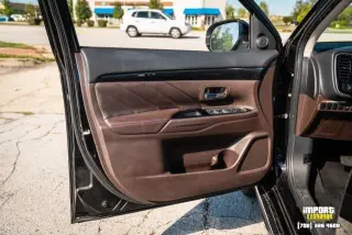 Mitsubishi Outlander PHEV 2018 AWD SEL 4dr SUV