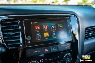 Mitsubishi Outlander PHEV 2018 AWD SEL 4dr SUV