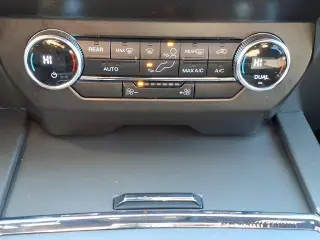 Ford Expedition 2019 4x4 XLT 4 puertas SUV