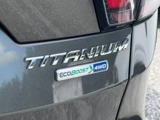 Ford Escape 2017 AWD Titanium 4p SUV