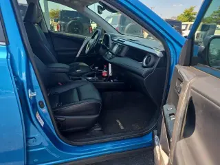 Toyota RAV4 2016 Limited 4p SUV