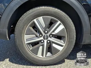 Kia Niro 2022 LXS 4dr Crossover