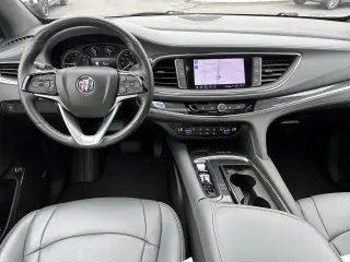 Buick Enclave 2024 4x4 Essence 4p Crossover