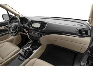 Honda Pilot 2022 4x4 Touring 4p SUV con sillas de capitán traseras
