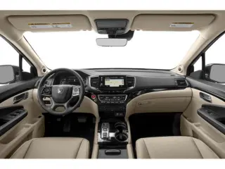 Honda Pilot 2022 4x4 Touring 4p SUV con sillas de capitán traseras