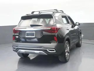 Kia Seltos 2023 AWD SX 4p SUV
