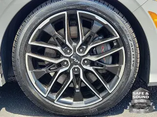 Kia K5 2023 GT 4dr Sedan