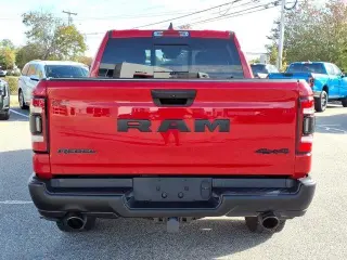 Ram 1500 2021 4x4 Rebel 4dr Cabina Tripla 5.6 ft. SB Camioneta