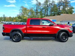Ram 1500 2021 4x4 Rebel 4dr Cabina Tripla 5.6 ft. SB Camioneta