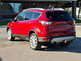 Ford Escape 2018 4x4 Titanium 4p SUV