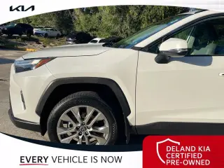 Toyota RAV4 2024 Limited 4dr SUV