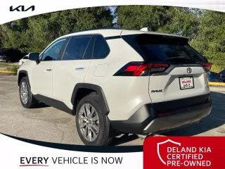 Toyota RAV4 2024 Limited 4dr SUV