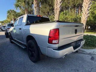 Ram 1500 2018 4x2 Express 4p Cab Camión 5.5 ft. SB Pickup