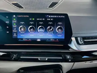 BMW X1 2023 AWD xDrive28i 4p Vehículo de Actividad Deportiva Deportiva