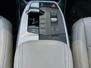 BMW X1 2023 AWD xDrive28i 4p Vehículo de Actividad Deportiva Deportiva