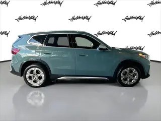 BMW X1 2023 AWD xDrive28i 4p Vehículo de Actividad Deportiva Deportiva