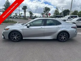 Toyota Camry 2023 SE 4dr Sedán