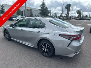Toyota Camry 2023 SE 4dr Sedán