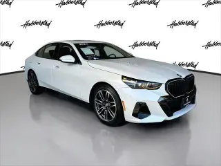 Serie 5 BMW 2024 AWD 530i xDrive Sedan 4p