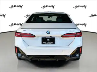 Serie 5 BMW 2024 AWD 530i xDrive Sedan 4p