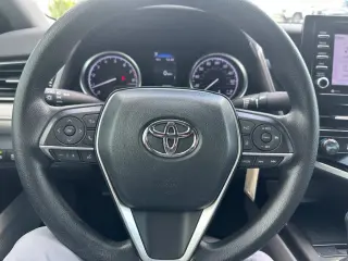 Toyota Camry 2023 LE 4p Sedan