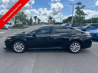 Toyota Camry 2023 LE 4p Sedan