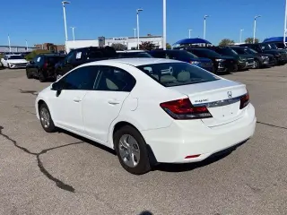 Honda Civic 2015 LX 4dr Sedán CVT