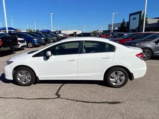 Honda Civic 2015 LX 4dr Sedán CVT