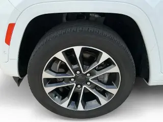 Jeep Grand Cherokee L 2022 4x2 Overland 4p SUV