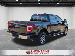 Ford F-150 2022 4x4 Lariat 4p SuperCab 6.5 ft. CB