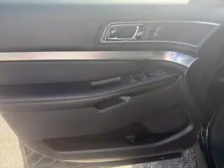 Ford Explorer 2018 4x4 XLT 4p SUV