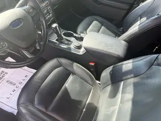 Ford Explorer 2018 4x4 XLT 4p SUV