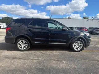 Ford Explorer 2018 4x4 XLT 4p SUV