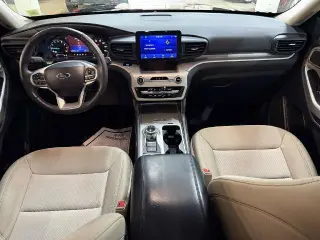Ford Explorer 2024 AWD XLT 4p SUV