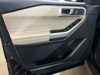 Ford Explorer 2024 AWD XLT 4p SUV