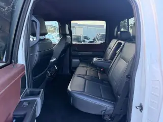 Ford F-150 2022 4x4 Lariat 4p SuperCrew 5.5 ft. SB