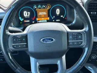 Ford F-150 2022 4x4 Lariat 4p SuperCrew 5.5 ft. SB
