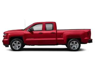 Chevrolet Silverado 1500 2018 4x2 Custom 4p Doble Cabina 6.5 pies SB