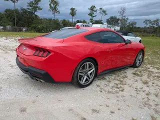 Ford Mustang 2024 EcoBoost 2dr Fastback