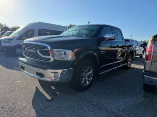 Ram 1500 2016 4x4 Laramie Limited 4p Puerta Cabina de Tripulación 5.5 pies CA Pickup