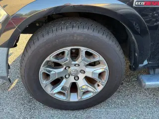Ram 1500 2016 4x4 Laramie Limited 4p Puerta Cabina de Tripulación 5.5 pies CA Pickup