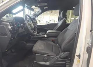 Ford F-150 2023 4x4 XL 4dr SuperCrew 5.5 ft. SB