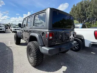 Jeep Wrangler Unlimited 2019 4x4 Sport 4dr SUV