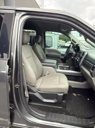 Ford F-250 Super Duty 2019 4x4 XLT 4dr Camioneta de cabina doble 8 ft. LB