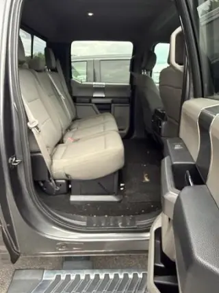 Ford F-250 Super Duty 2019 4x4 XLT 4dr Camioneta de cabina doble 8 ft. LB