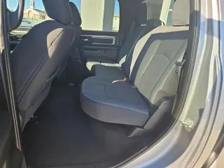 Ram 1500 Clásico 2024 4x4 SLT 4p Cabina de Tripulante 5.5 ft. SB Pickup