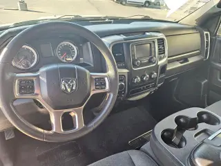 Ram 1500 Clásico 2024 4x4 SLT 4p Cabina de Tripulante 5.5 ft. SB Pickup