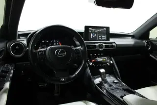 Lexus IS 350 2021 F SPORT 4dr Sedán