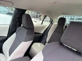 Toyota Corolla 2021 LE 4p Sedan
